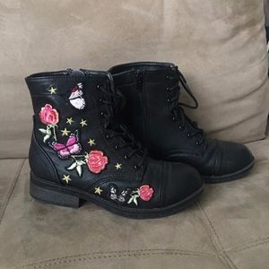 Kids Steve Madden Boots - Size 3